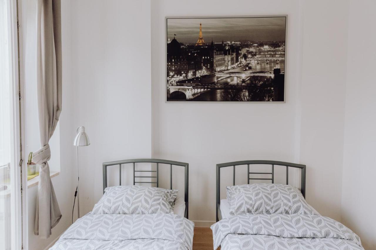 Adventura Hostel Varşova Dış mekan fotoğraf