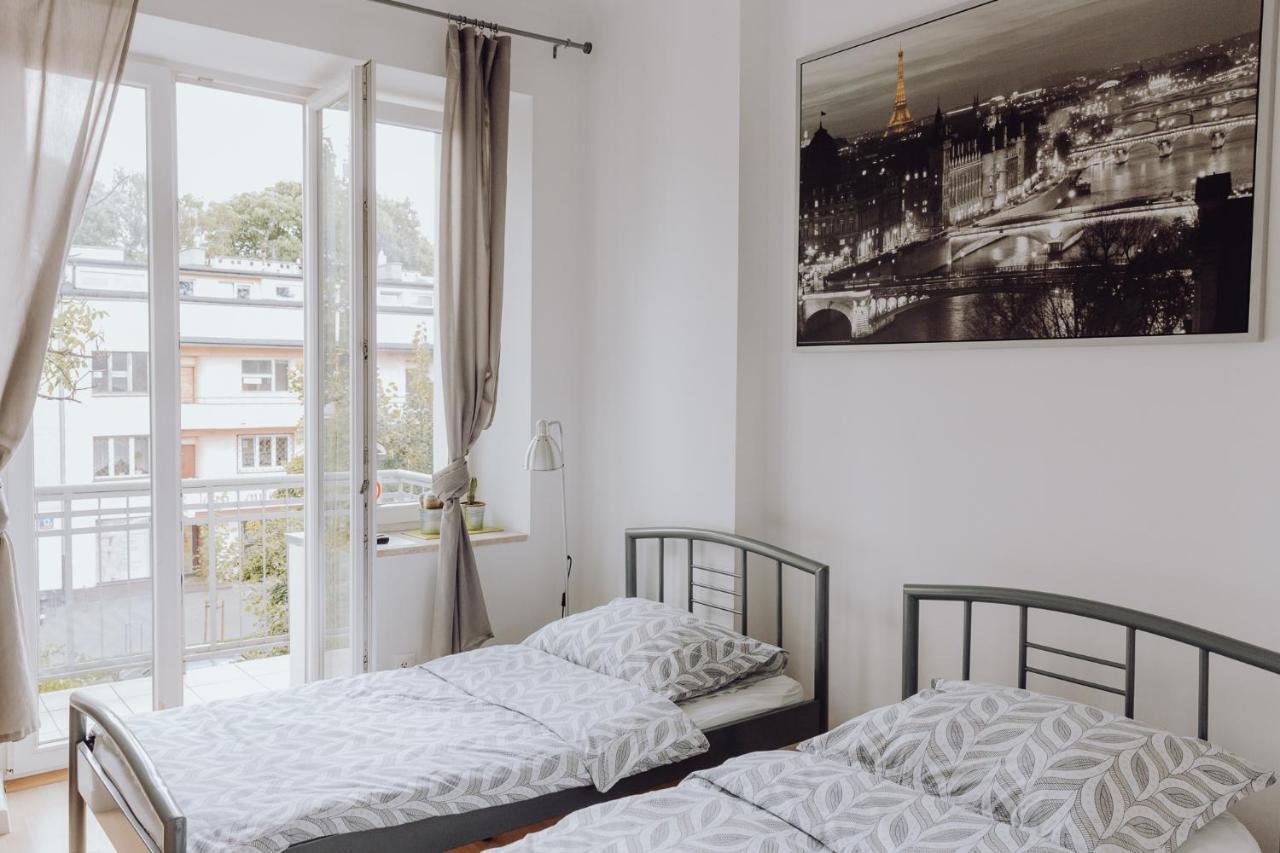 Adventura Hostel Varşova Dış mekan fotoğraf